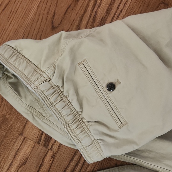 2 pairs Gap xs khaki joggers - Picture 3 of 4